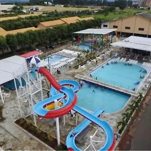 Apart-hotel Diroma Fiori Com 1 E Banheiro Social Extra, Caldas Novas
