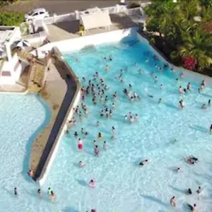 Apart-hotel Lacqua Diroma Com Fogão, Geladeira, Micro-ondas, Park Aquático 24h, Acomoda Até 5 Pessoas, Caldas Novas